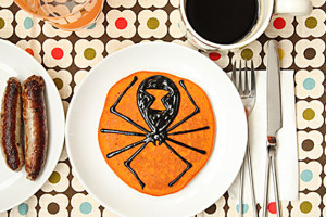 Spider-Pumpkin-Pancakes